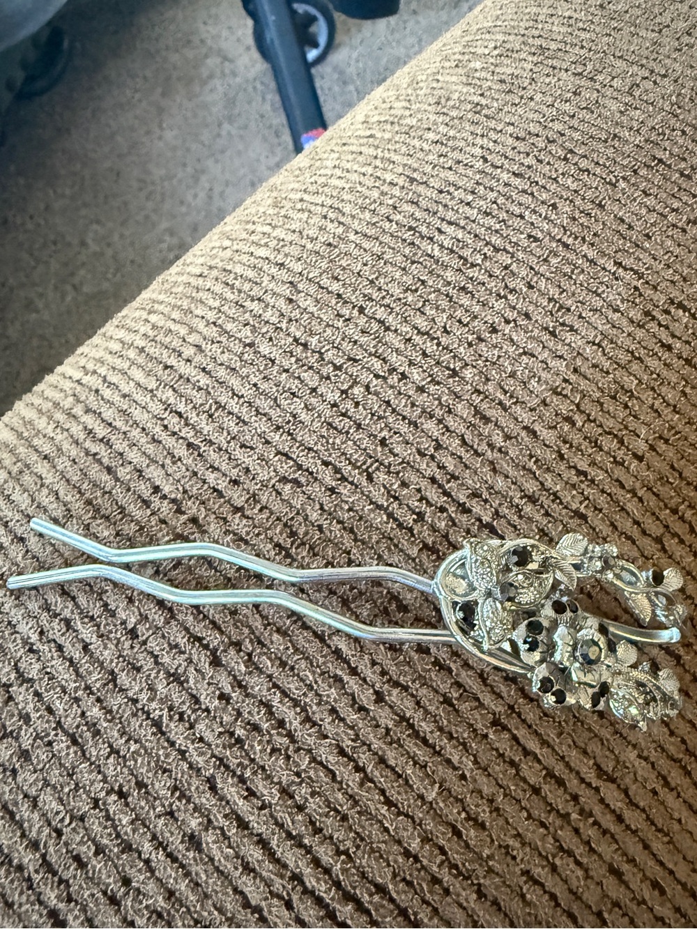 Silver Floral Decorative Hair Pin - Women Accessories